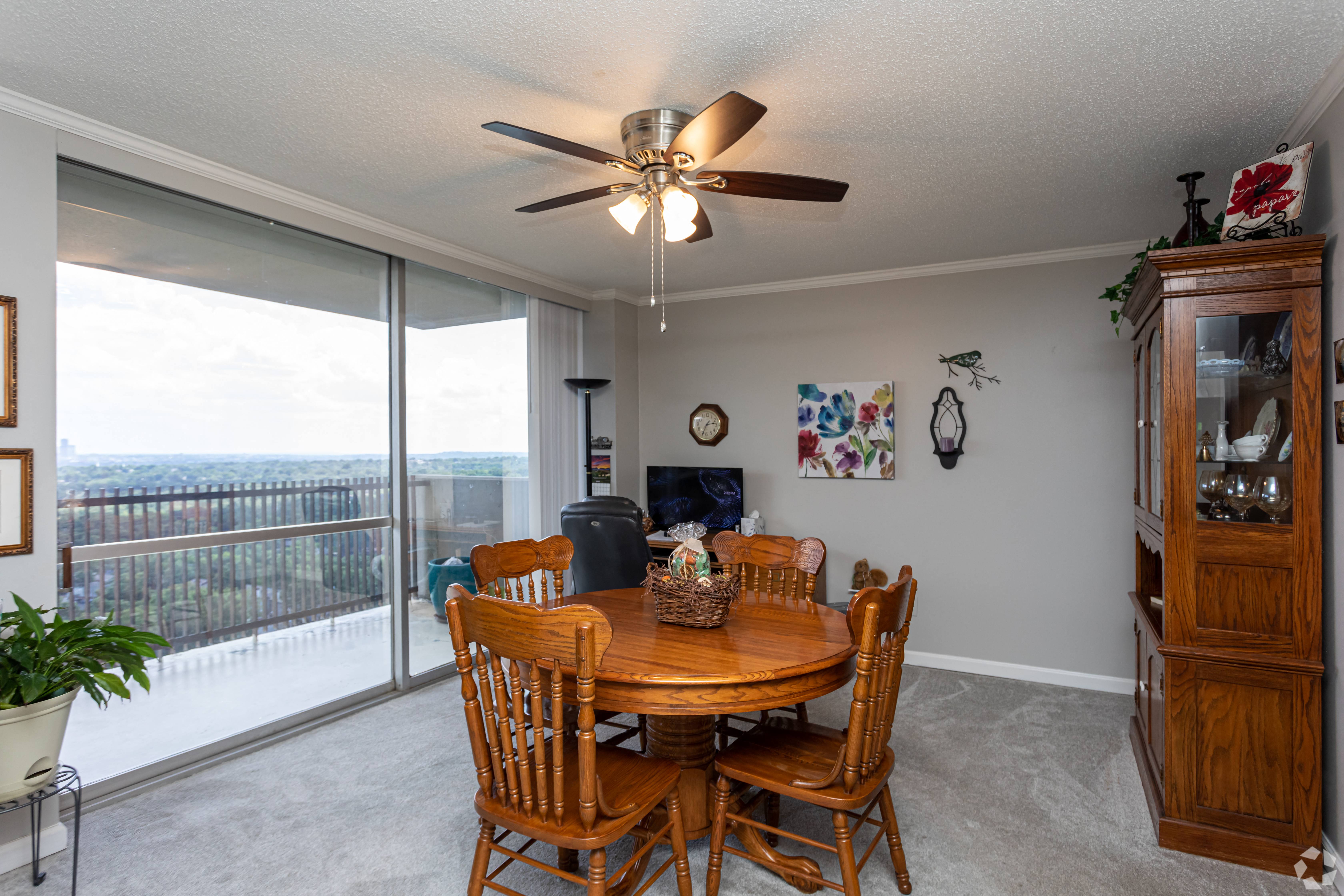 Lakewood House | Apartments in N Little Rock, AR